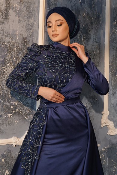 Gamze Özkul - Sahra  Saten Evening Dress Navy Blue